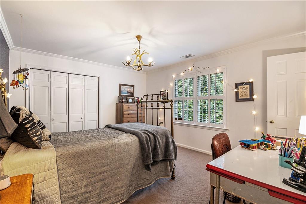 1612 Rainier Falls Drive NE