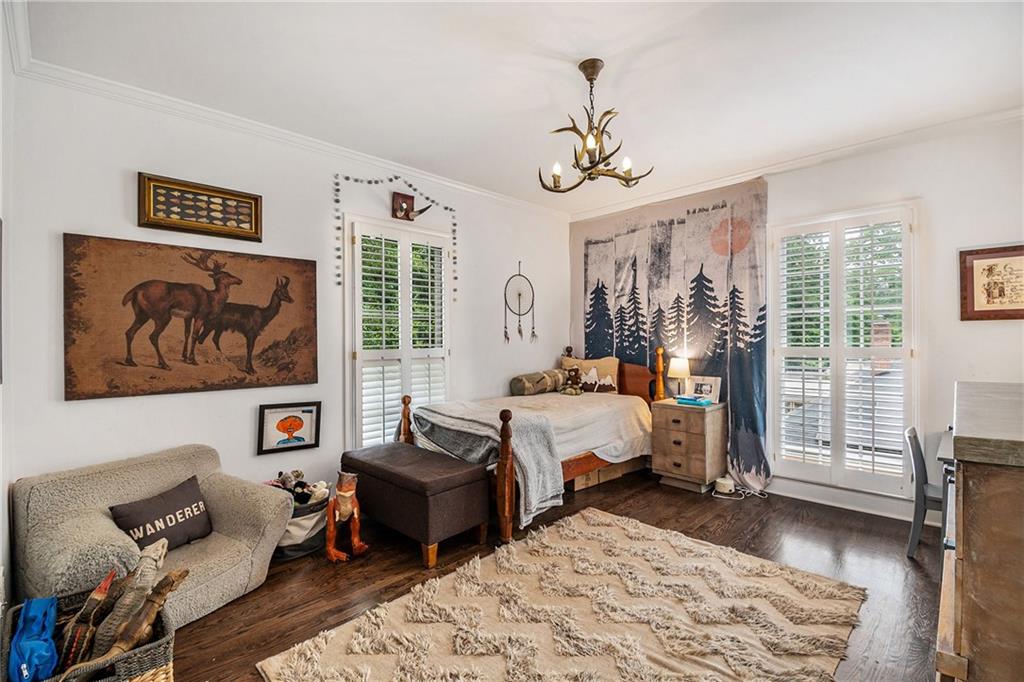 1612 Rainier Falls Drive NE