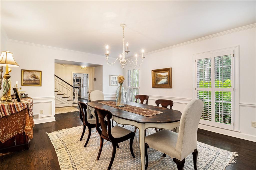 1612 Rainier Falls Drive NE