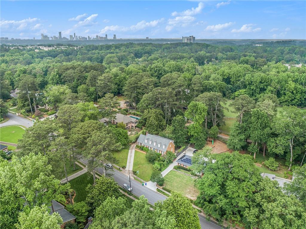 1612 Rainier Falls Drive NE