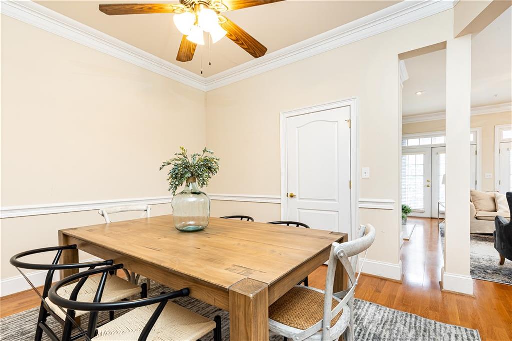 417 Clairemont Avenue Unit 209