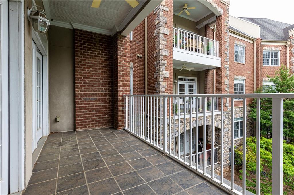 417 Clairemont Avenue Unit 209