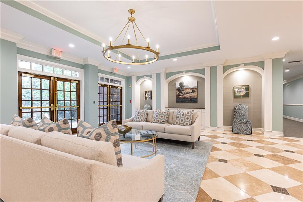 417 Clairemont Avenue Unit 209