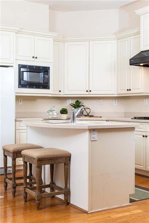417 Clairemont Avenue Unit 209