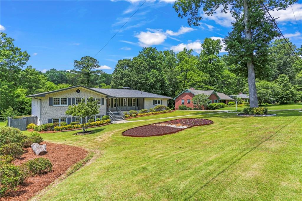 4262 Lake Laurel Drive SE