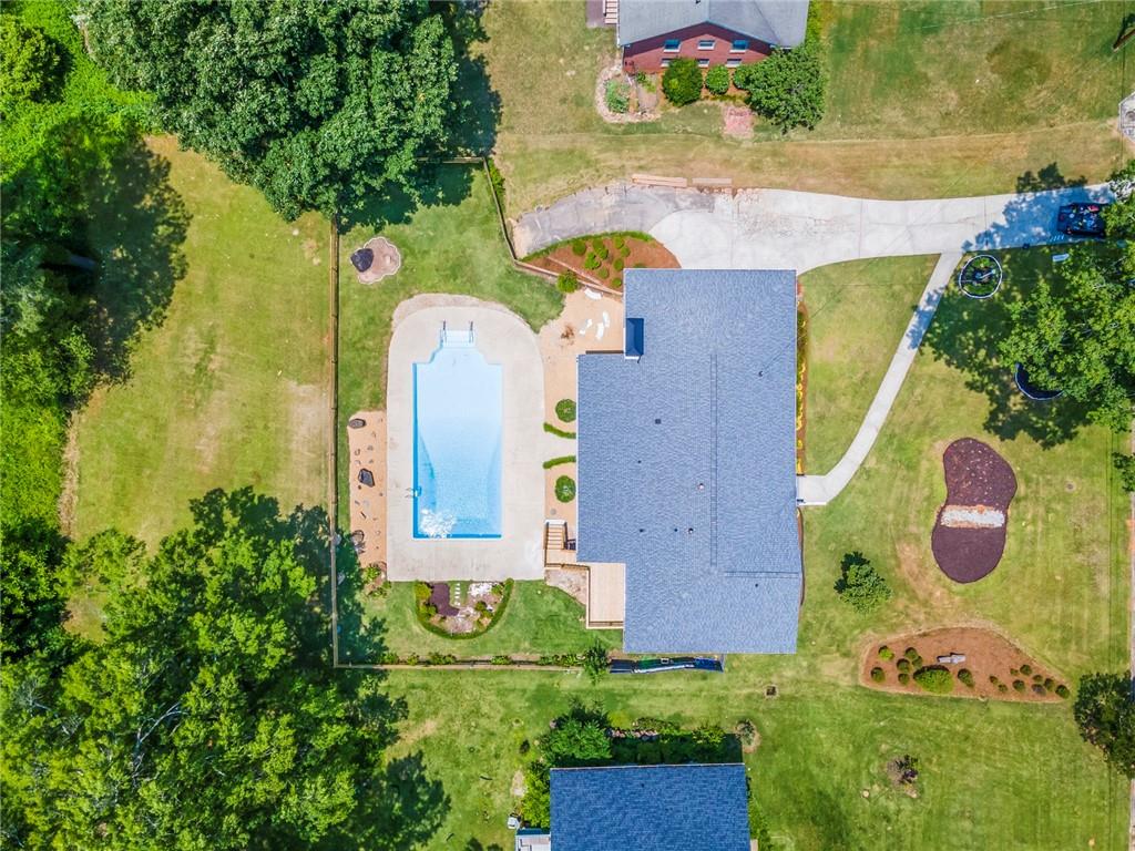 4262 Lake Laurel Drive SE