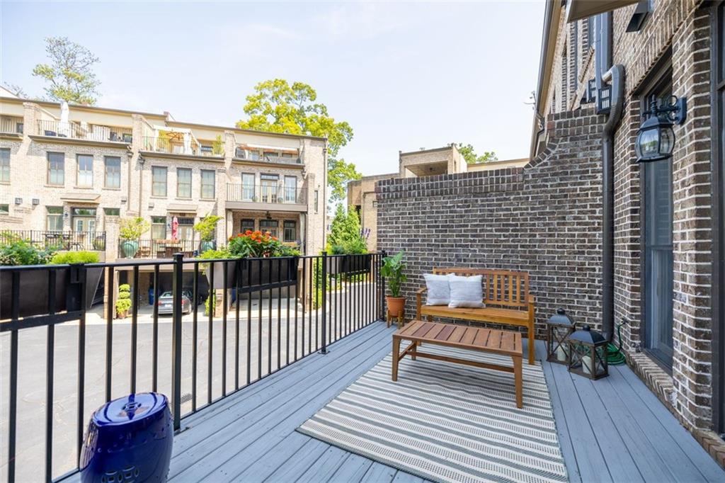 3570 Roswell Road NW Unit 52