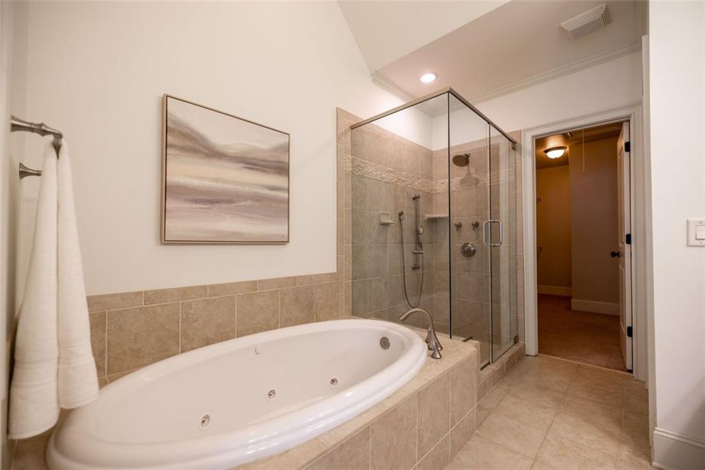 3570 Roswell Road NW Unit 52