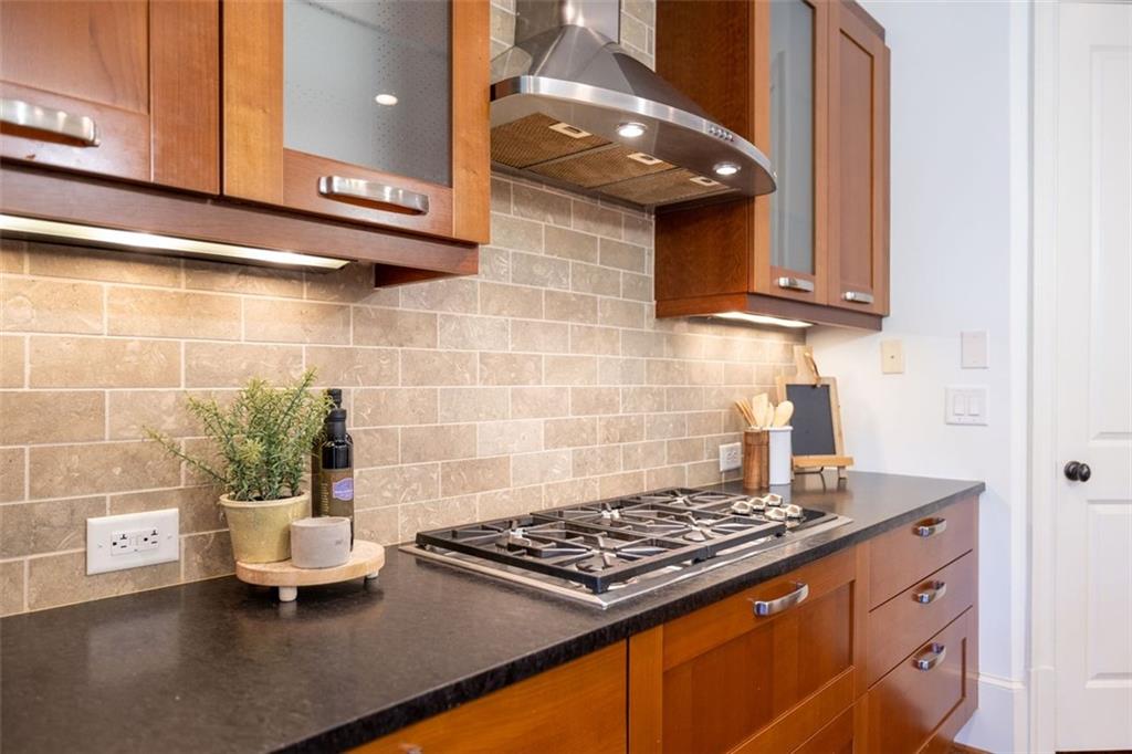 3570 Roswell Road NW Unit 52