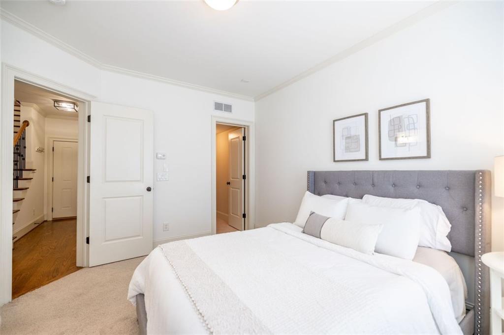 3570 Roswell Road NW Unit 52