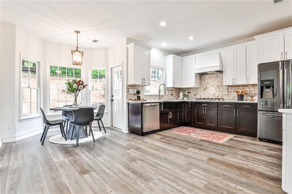 215 Harbour Ridge Court