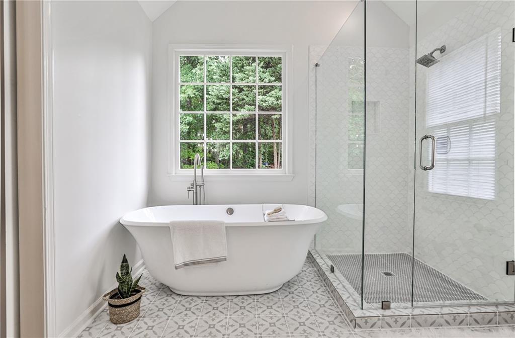 215 Harbour Ridge Court