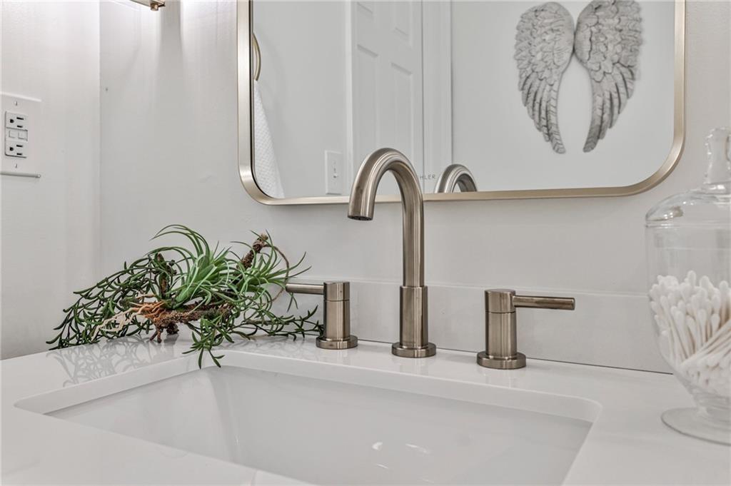215 Harbour Ridge Court