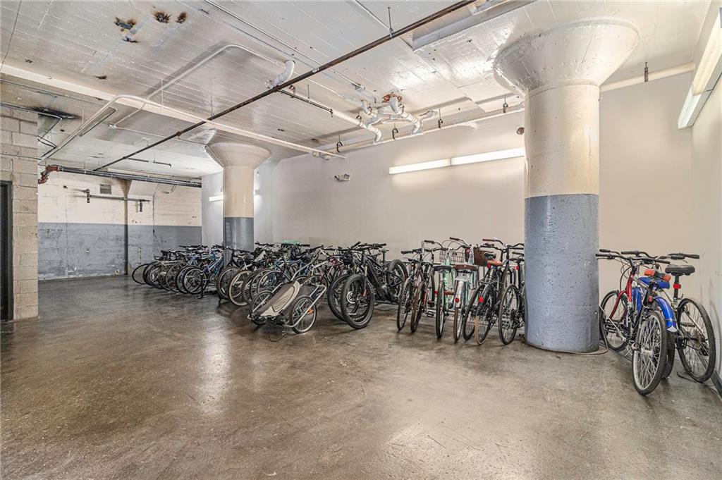 881 Memorial Drive SE Unit 317