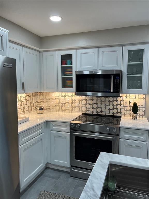 2523 Sharondale Drive NE Unit B