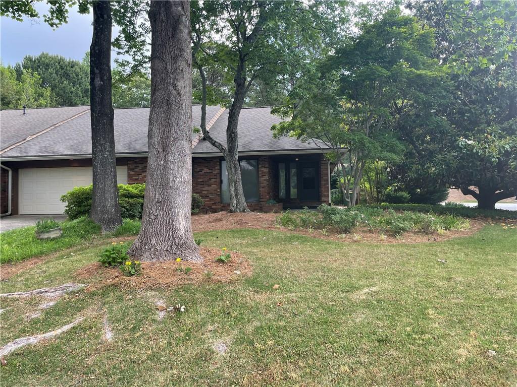 285 Francyne Court