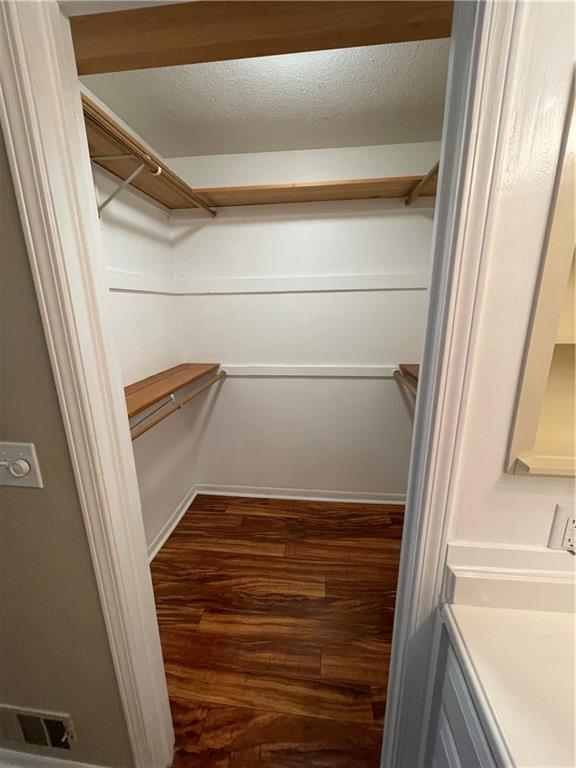285 Francyne Court