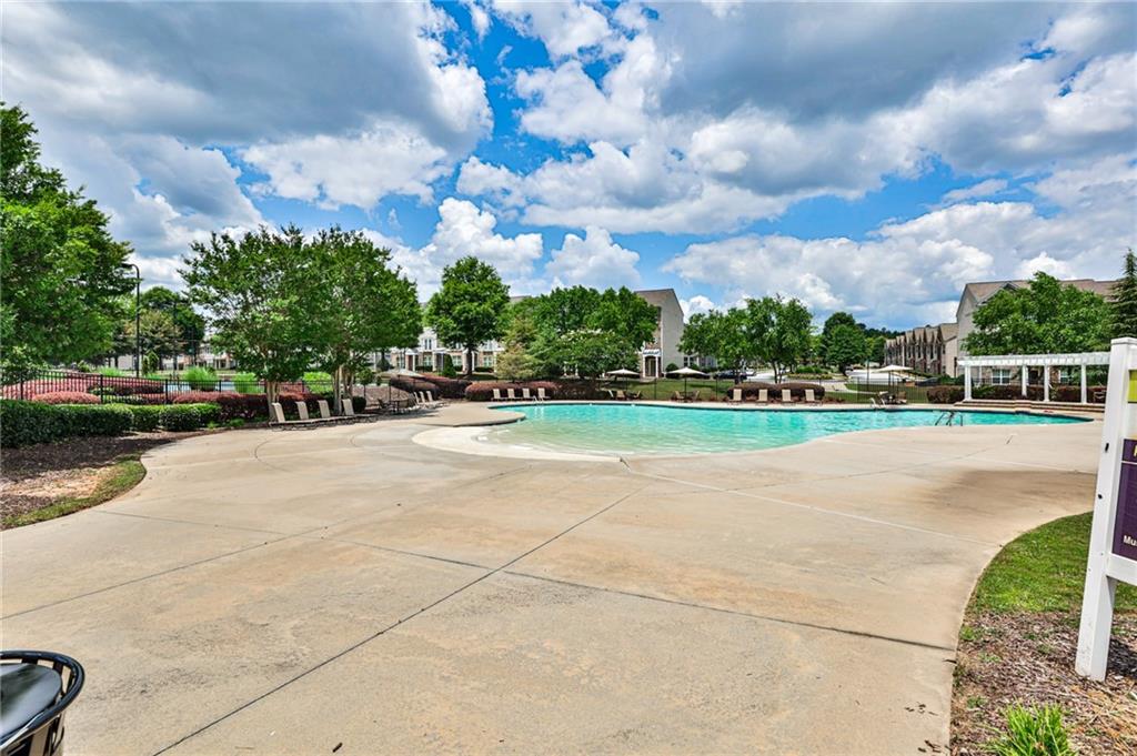 5340 Radford Loop