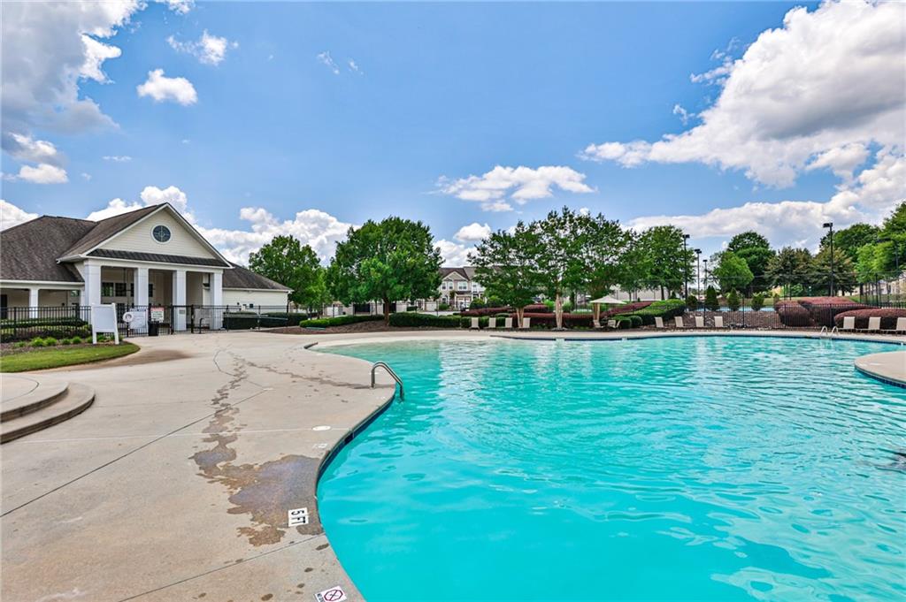 5340 Radford Loop