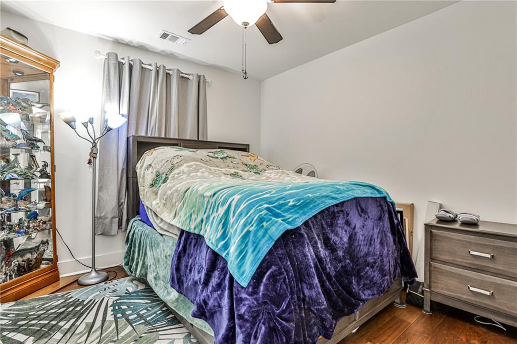 5340 Radford Loop