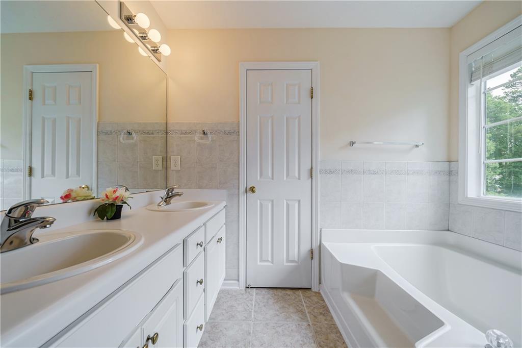 552 Paper Ridge Lane