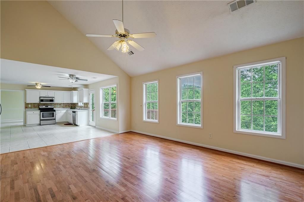 552 Paper Ridge Lane