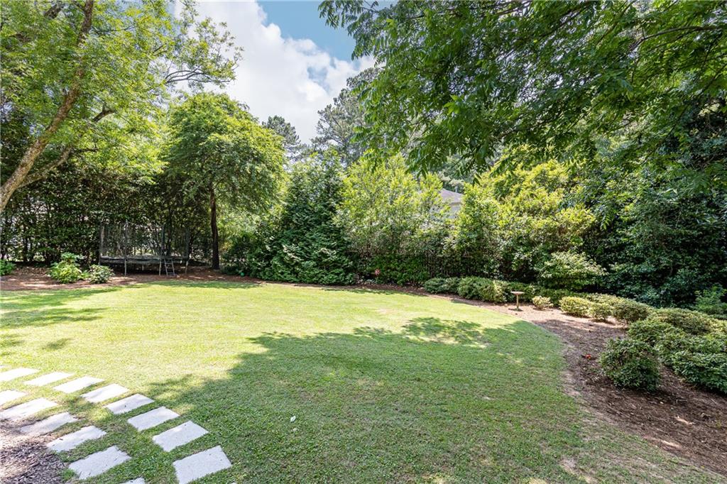 2504 Birchwood Drive NE