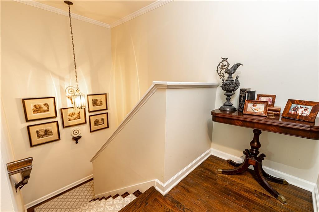 49 Paces West Drive NW