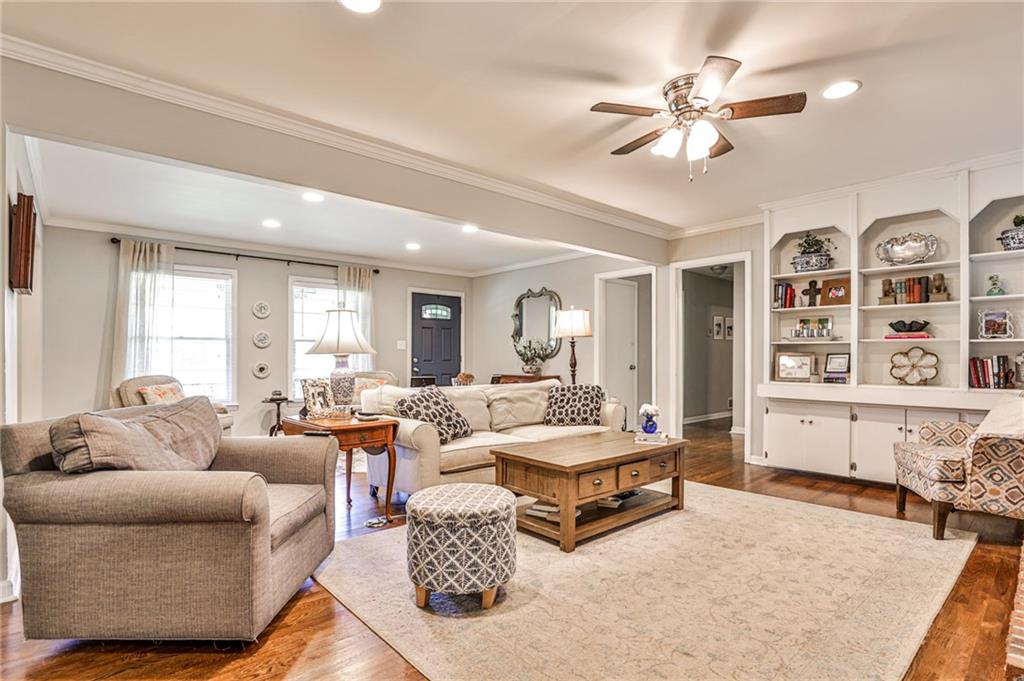 1663 Deerfield Circle