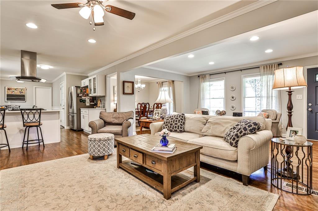 1663 Deerfield Circle