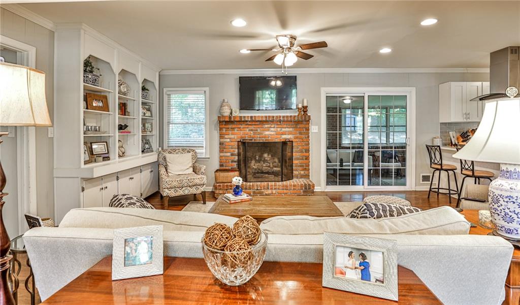 1663 Deerfield Circle
