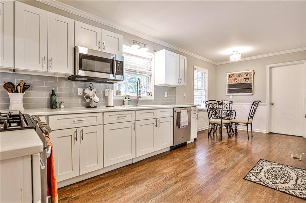 1663 Deerfield Circle