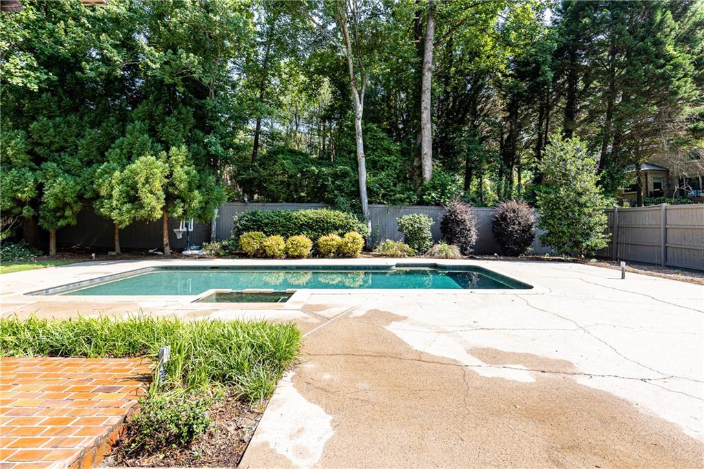 770 E Powderhorn Road