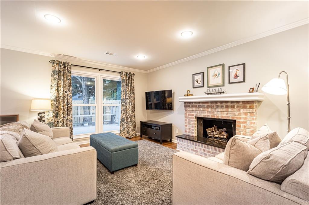 4584 Village Oaks Court