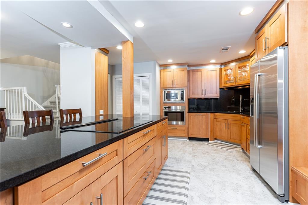 4584 Village Oaks Court