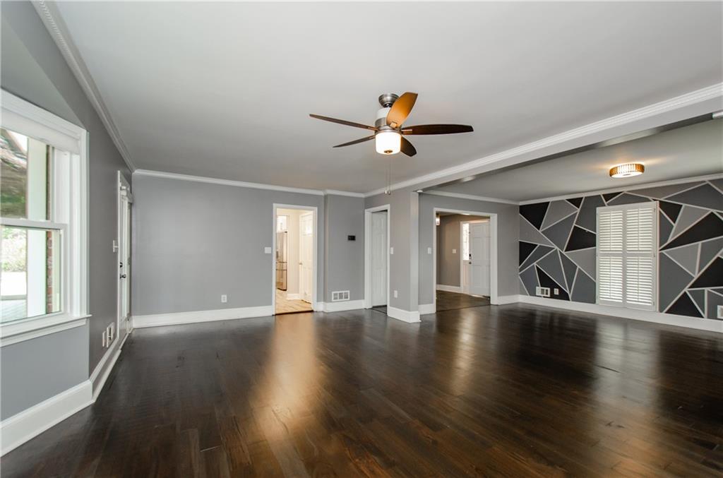 3943 Northlake Creek Drive