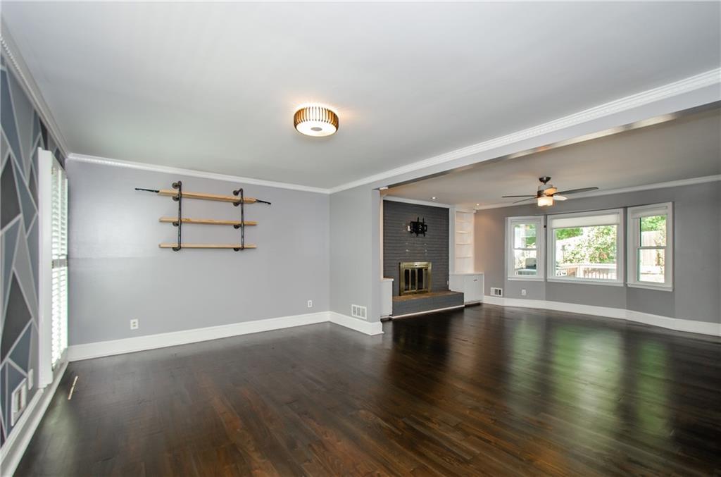 3943 Northlake Creek Drive