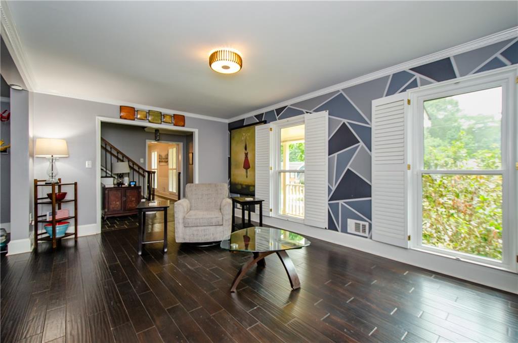3943 Northlake Creek Drive