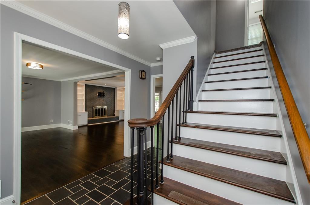 3943 Northlake Creek Drive