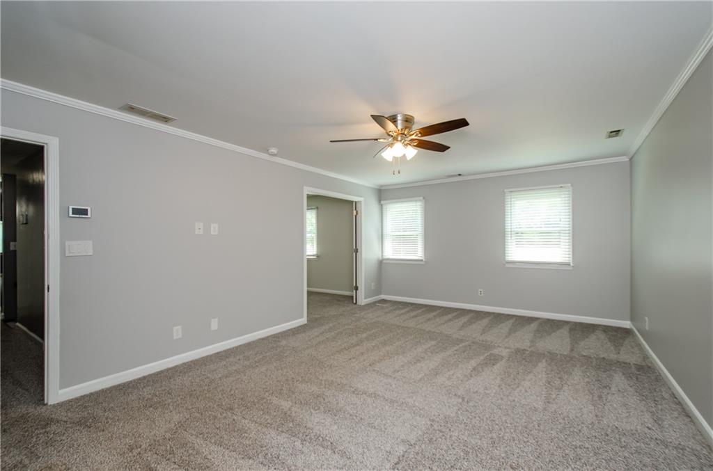 3943 Northlake Creek Drive