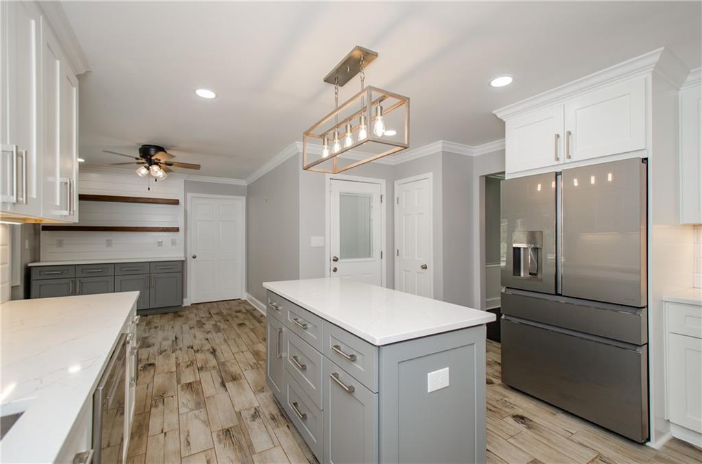 3943 Northlake Creek Drive