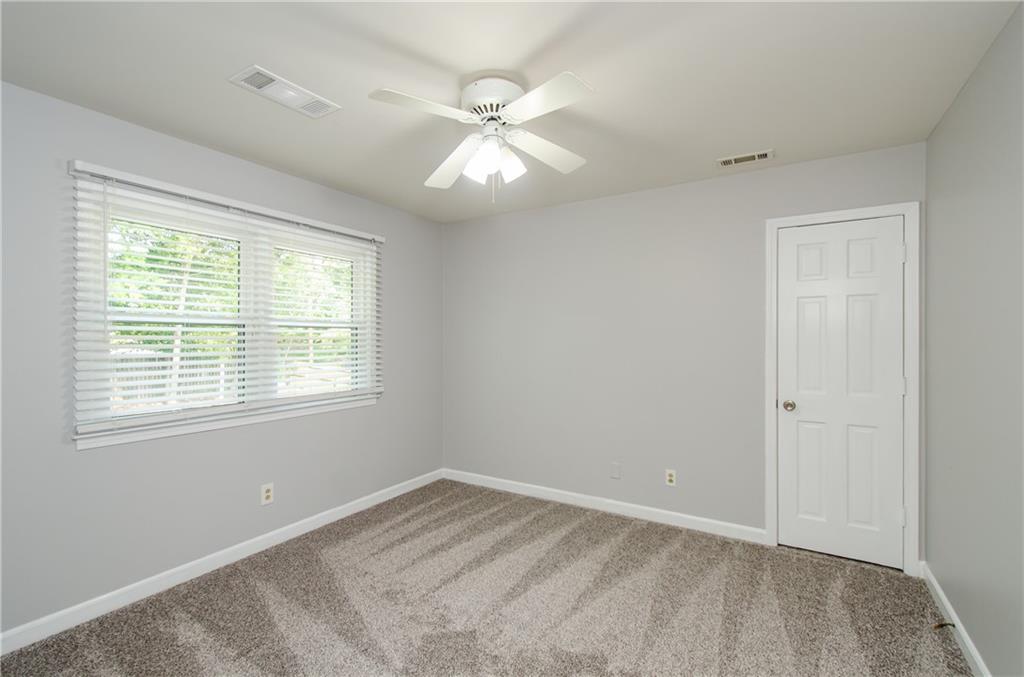3943 Northlake Creek Drive