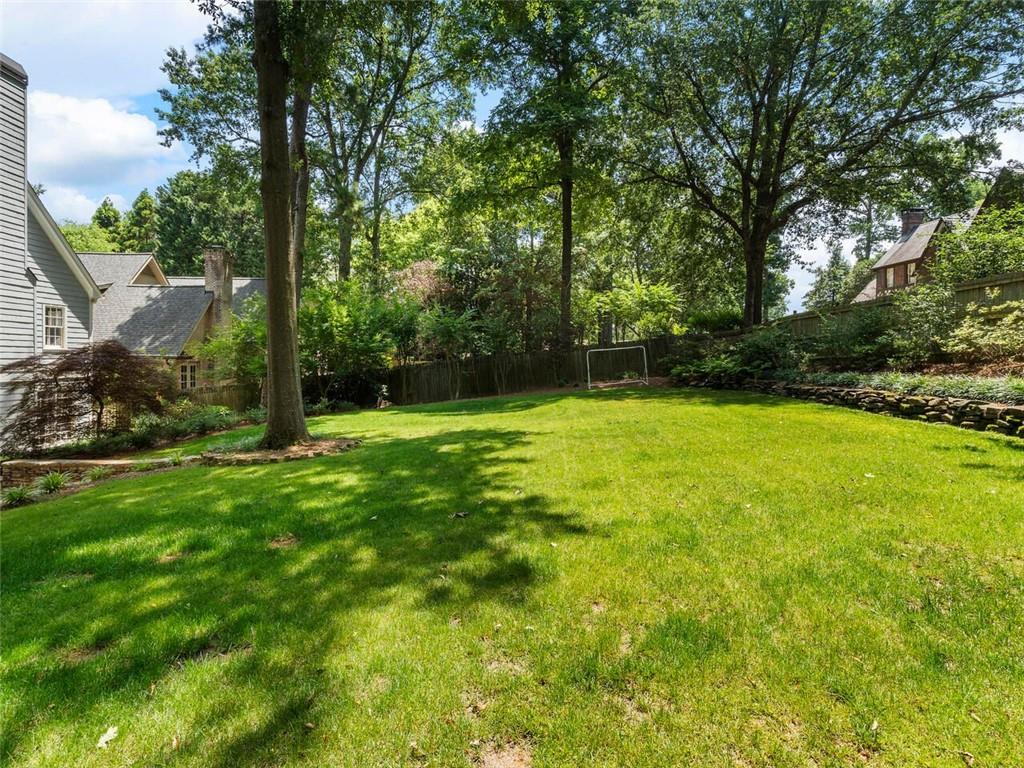 181 PEACHTREE Way NE