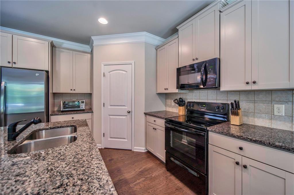 854 Whisperwood Trail