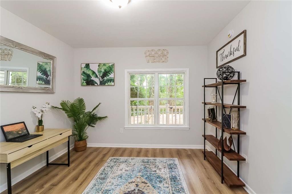 2700 Pine Tree Road NE Unit 2011