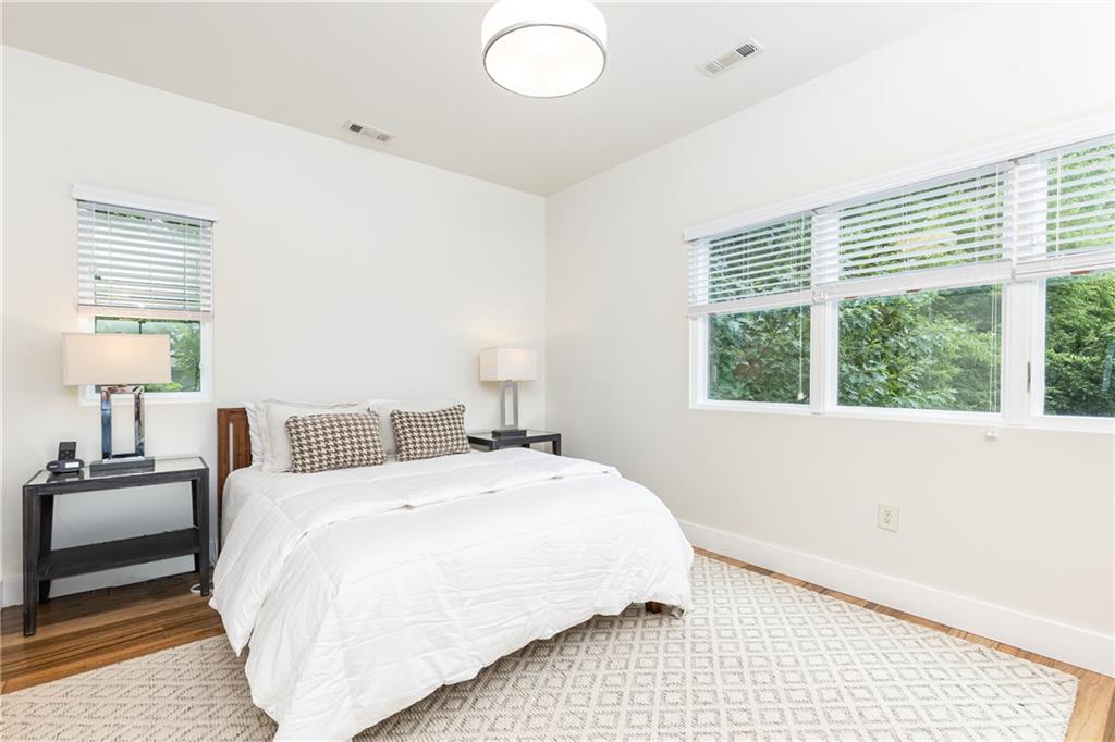 1672 Dekalb Avenue NE Unit 1