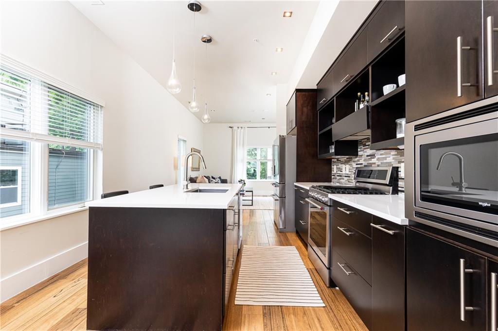 1672 Dekalb Avenue NE Unit 1