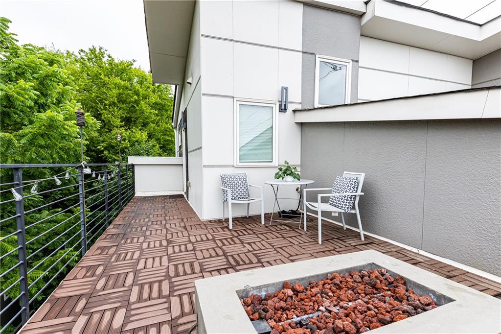 1672 Dekalb Avenue NE Unit 1