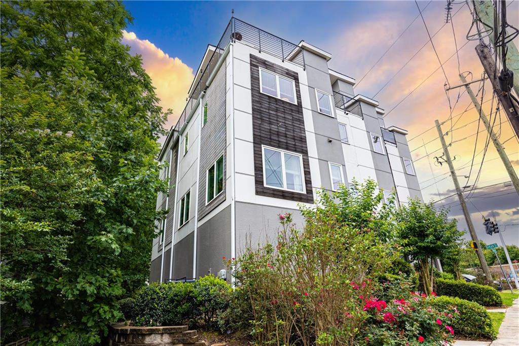 1672 Dekalb Avenue NE Unit 1