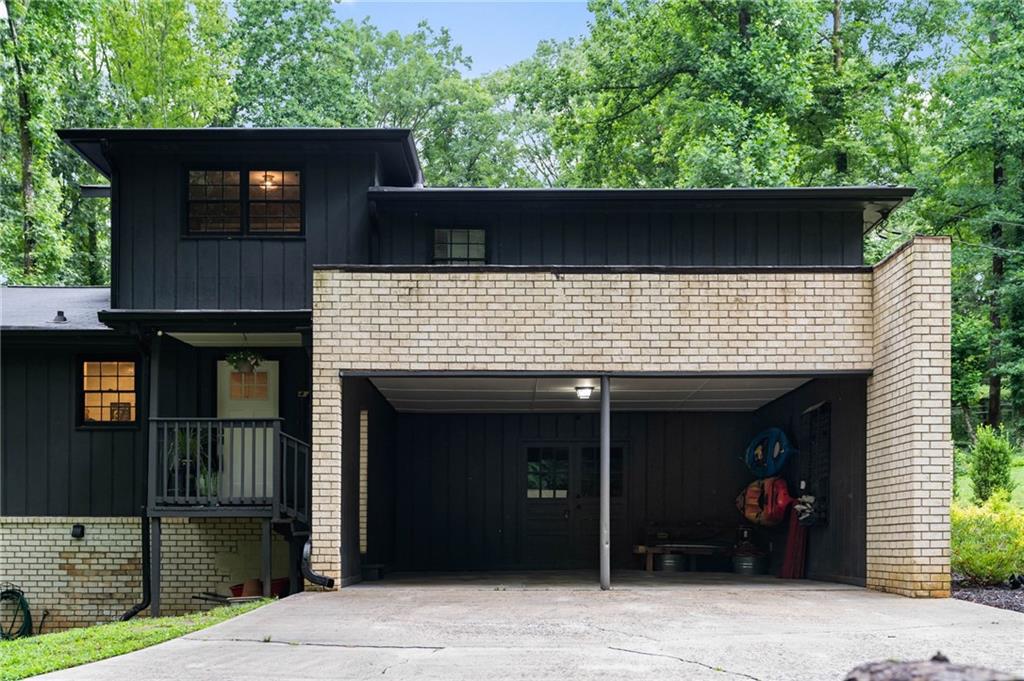474 Willowbrook Drive SE